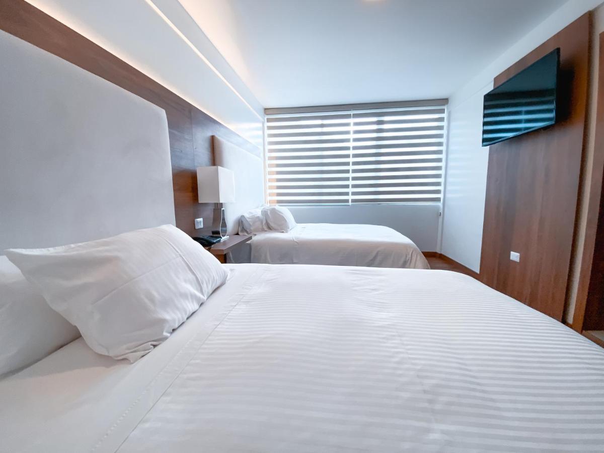 Hotel Miraflores Ambato Εξωτερικό φωτογραφία